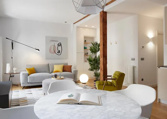 Salamanka By Feelfree * سان سيباستيان